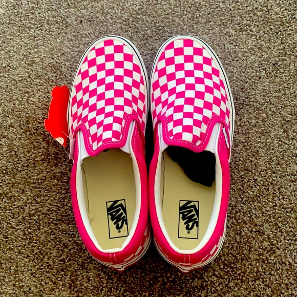 Vans Shoes - Vans off the wall pink and white checkers